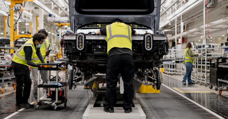 Rivian Pares Delivery Targets for 2022, Citing Supply Problems