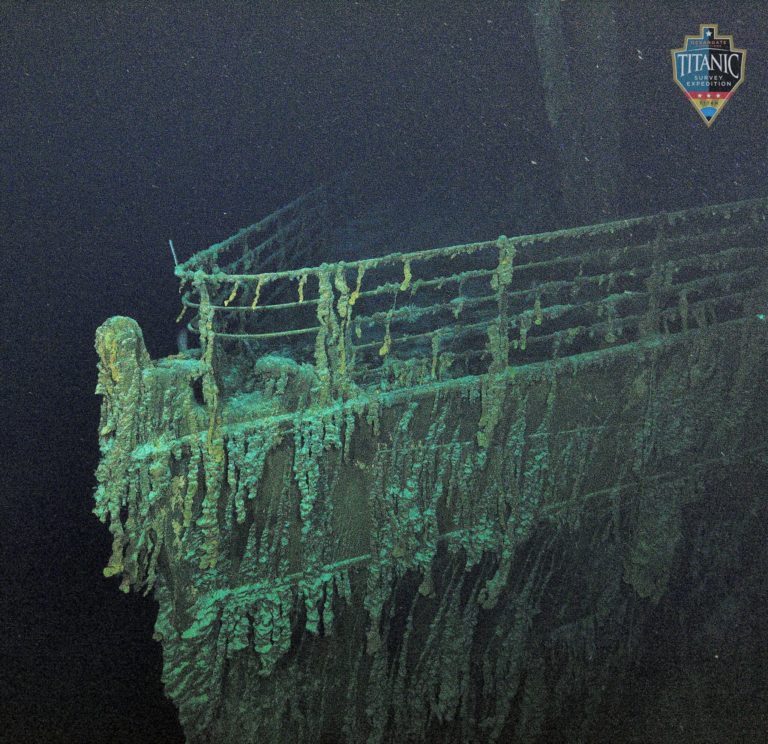 OceanGate plans DNA survey during Titanic dives