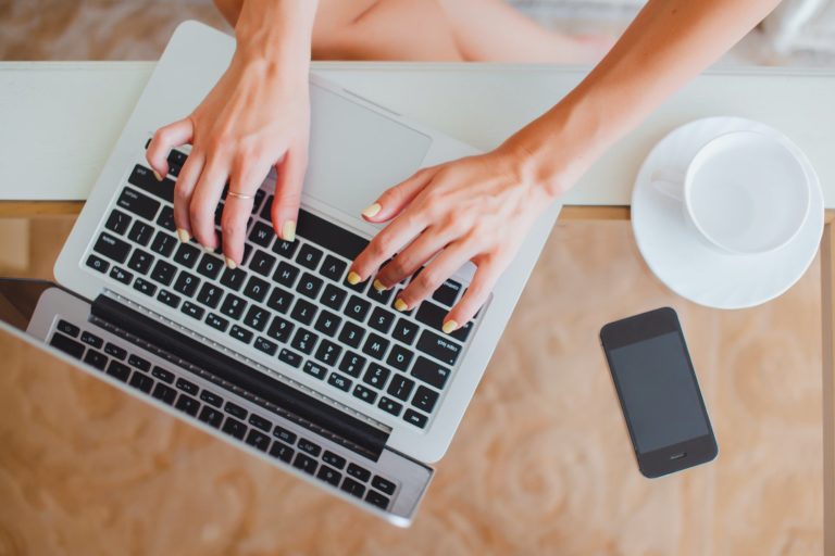 10 Tips for Writing Stronger Copy That Sells