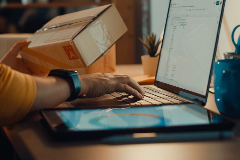 How Ecommerce Businesses Can Succeed During a Downturn